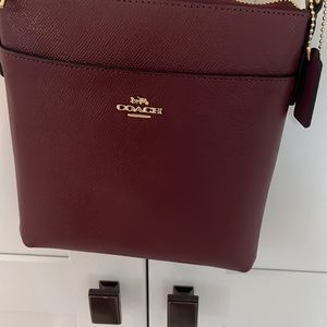 Coach Crossbody Bag Burgundy Leather